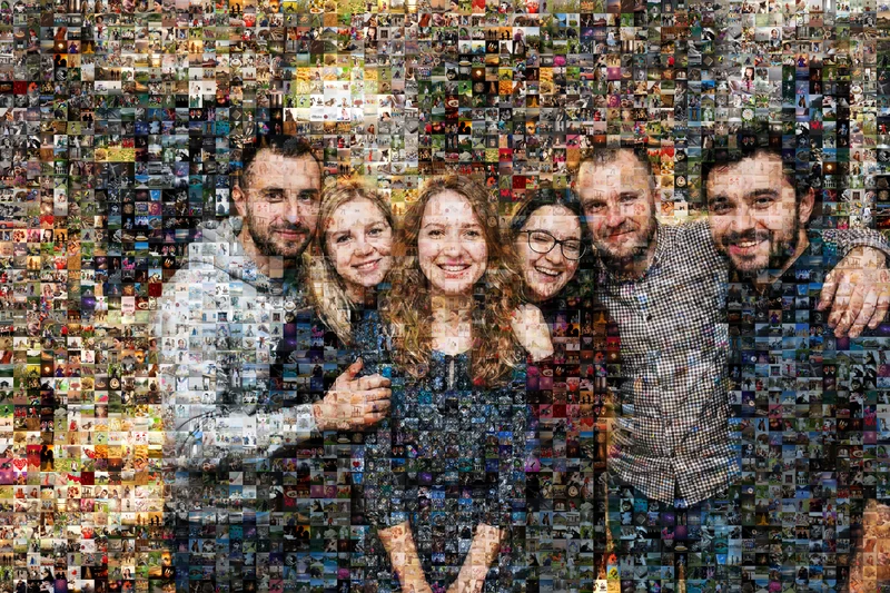 Мозаичный коллаж из фотографий одного размера, маленькие снимки ровными рядами